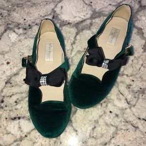 Girls velvet shoes